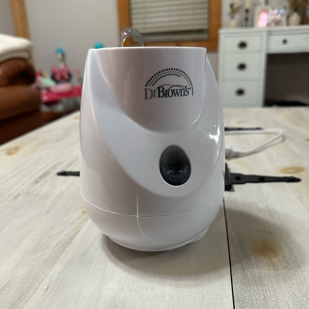 Dr. Brown's White Bottle Warmer